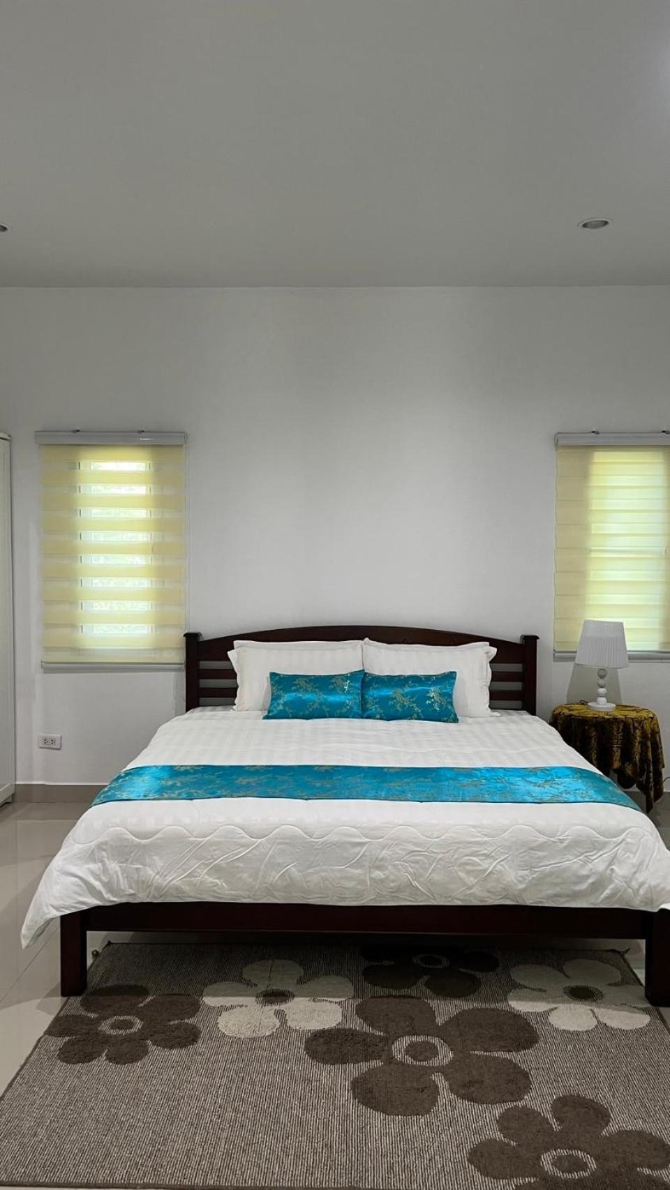 Bn Villa Walk To Bangtao Beach Near Markets Phuket Екстериор снимка